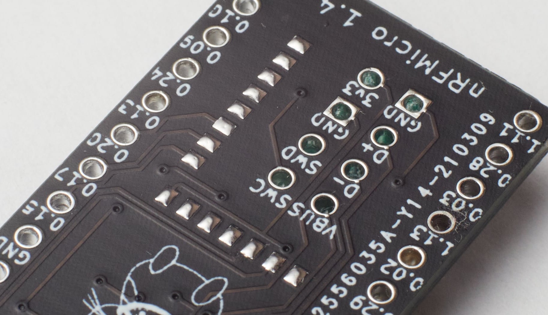 Пайка внутренних падов NRF52840